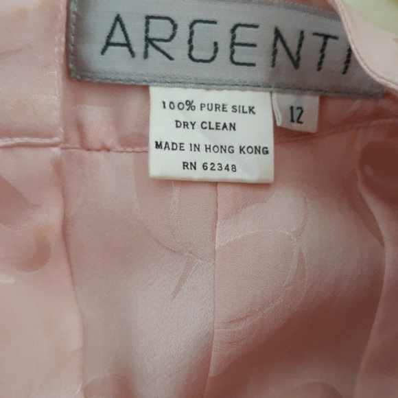 Argentina Pink silk skirt set with matching belt. - Picture 3 of 5